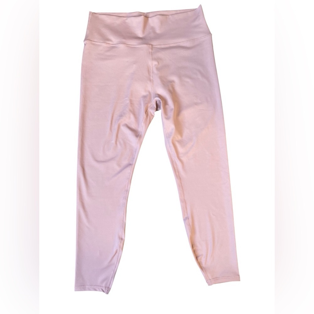 NWT JustFab Womens Cropped Leggings Size L